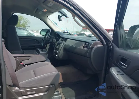 2009 Chevrolet Tahoe Ls from USA, damaged, VIN 1GNFC13039R157203